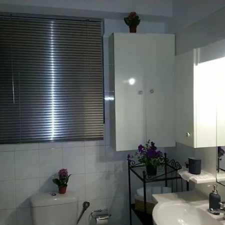 Lovely Apartment Near Akropolis And Plaka Athens Exterior photo